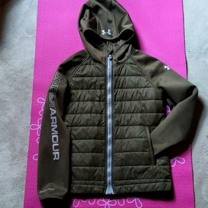 Under Armour - Adidas lot sz. Youth Large (boys)